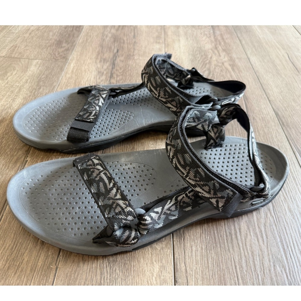 Teva Mens 14 Hurricane Sandals Gray Black Geometric Straps 6502